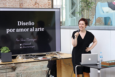 Conferencia de Clara Montagut ‘Una breve visión de la evolución del trabajo del diseñador en la actualidad y trabajo en equipo’.